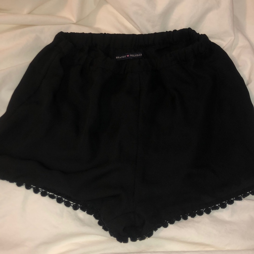 BRANDY MELVILLE shorts